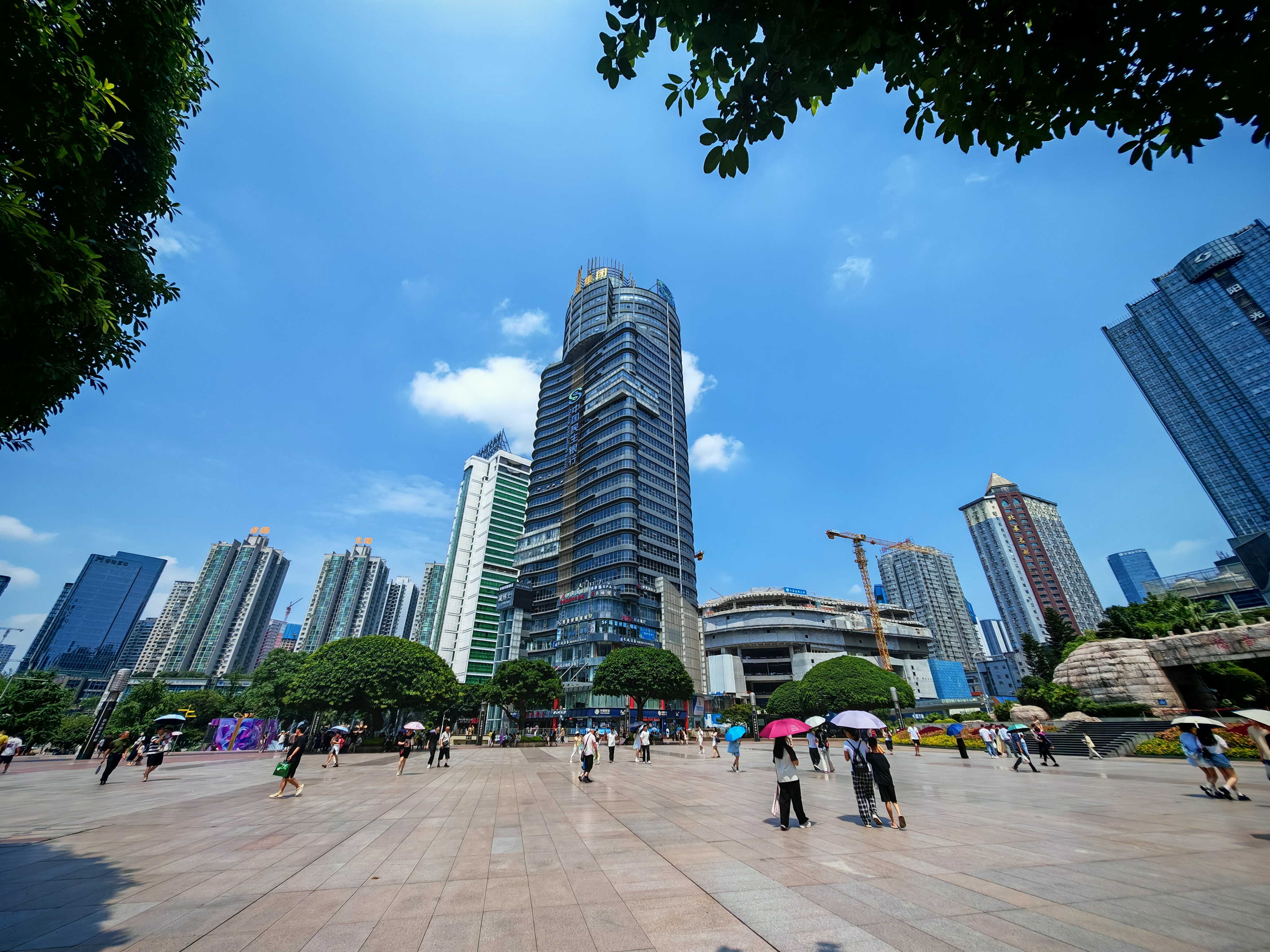 图重庆市荣昌区绿园广场重庆南坪写字楼图片天气晴朗重庆同心运动广场