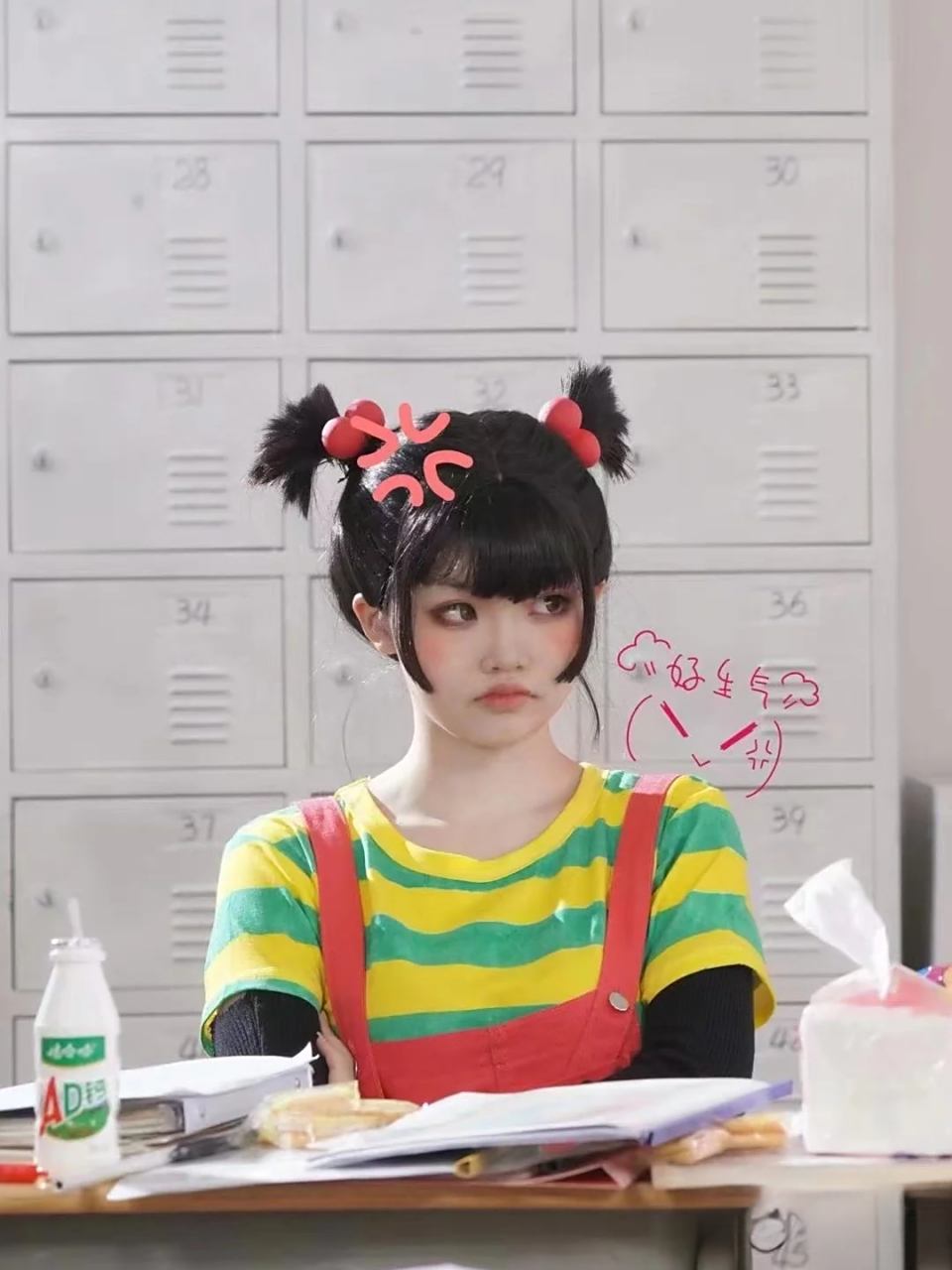 cosplay:阿衰和大脸妹 阿衰:阿梓 大脸妹:凉凉 妆造:啵啵酱qwq(小红书