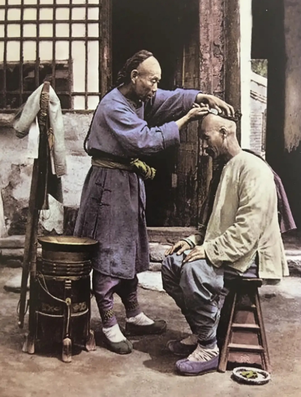 一套工具也很沉!