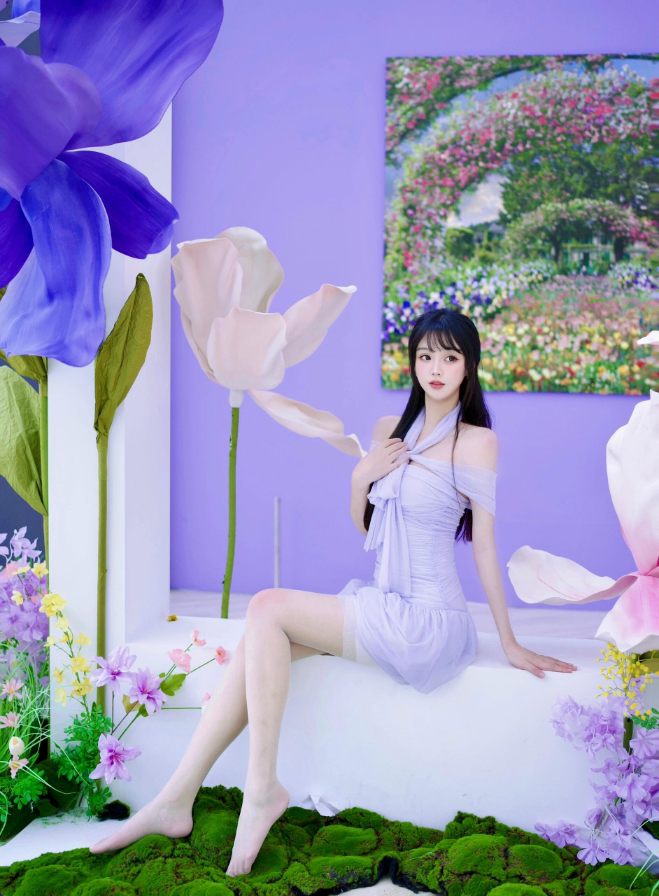 花仙子出镜,清新脱俗,美得不可方物.