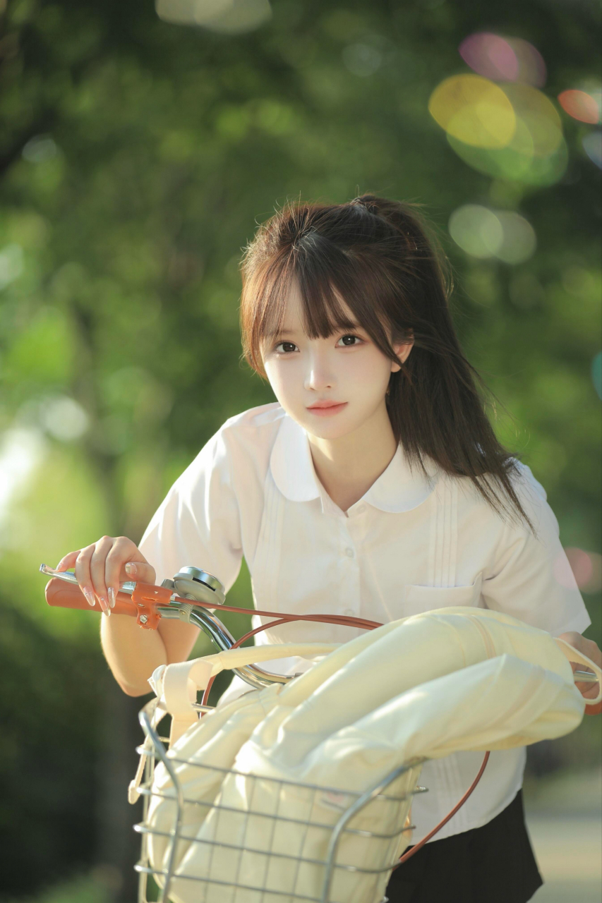 青春少女 阳光 真的太美好啦