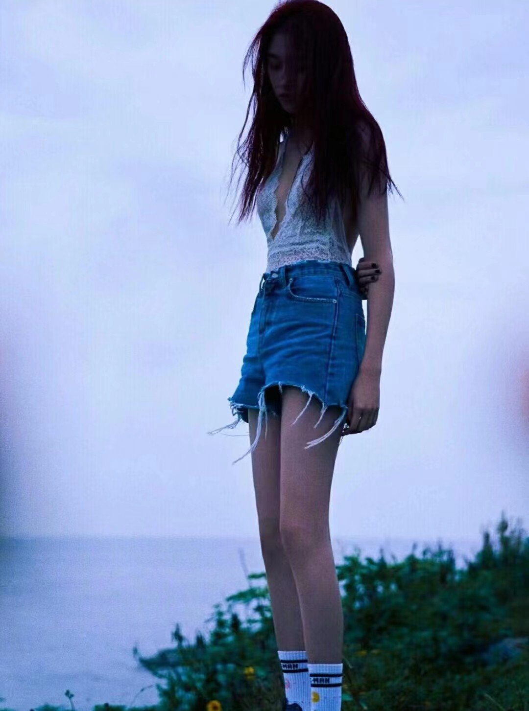 哪些娱乐圈八卦难以置信	  1,zjn在娱乐圈真是要人脉没人脉,要流量没