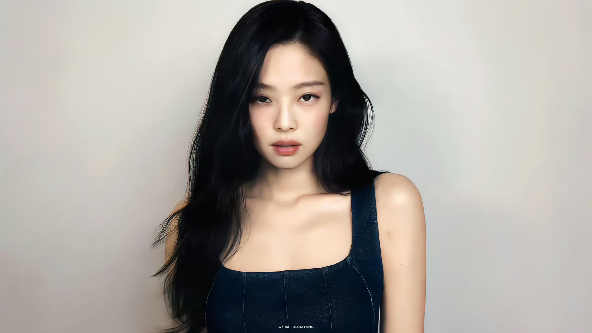 jennie高清壁纸横屏图片