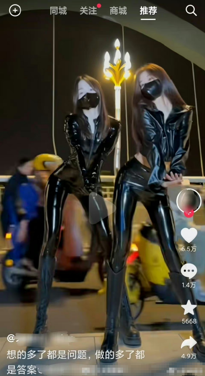 吓得我一激灵,这是大长腿女网红?视频里和现实里,太恐怖了!