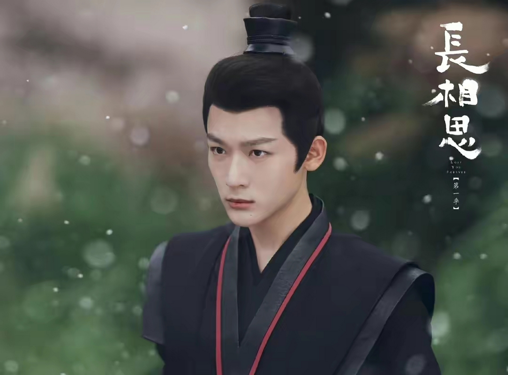 疑似张晚意恋情曝光,女方一身白色紧身衣,面容姣好,身材前凸后翘,面对