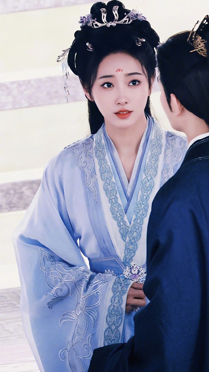 今日份惊艳,宣璐的古装造型简直绝美!