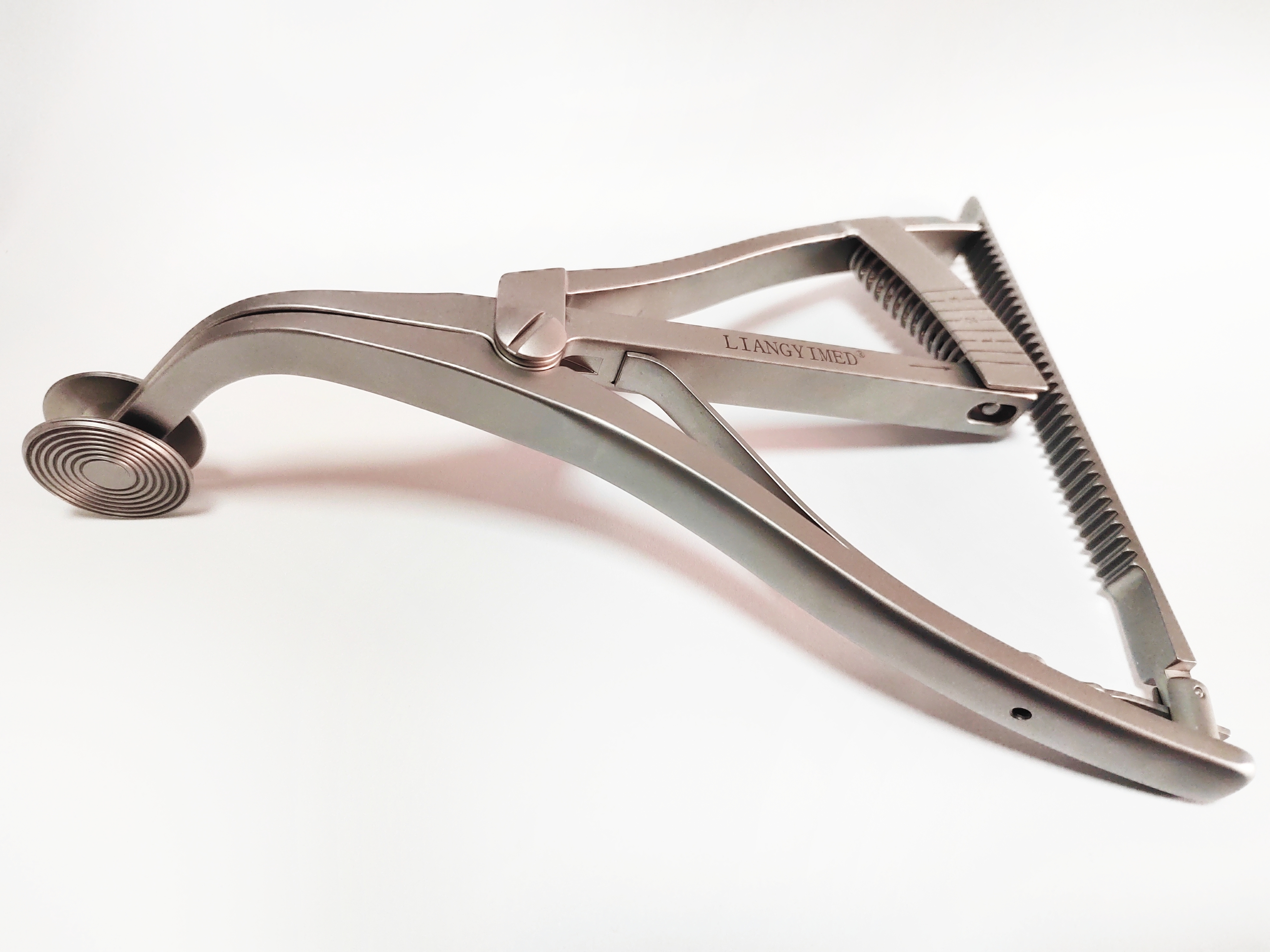 liangyimed骨科撑开器 用于骨科手术中,撑开椎体,组织或植入物