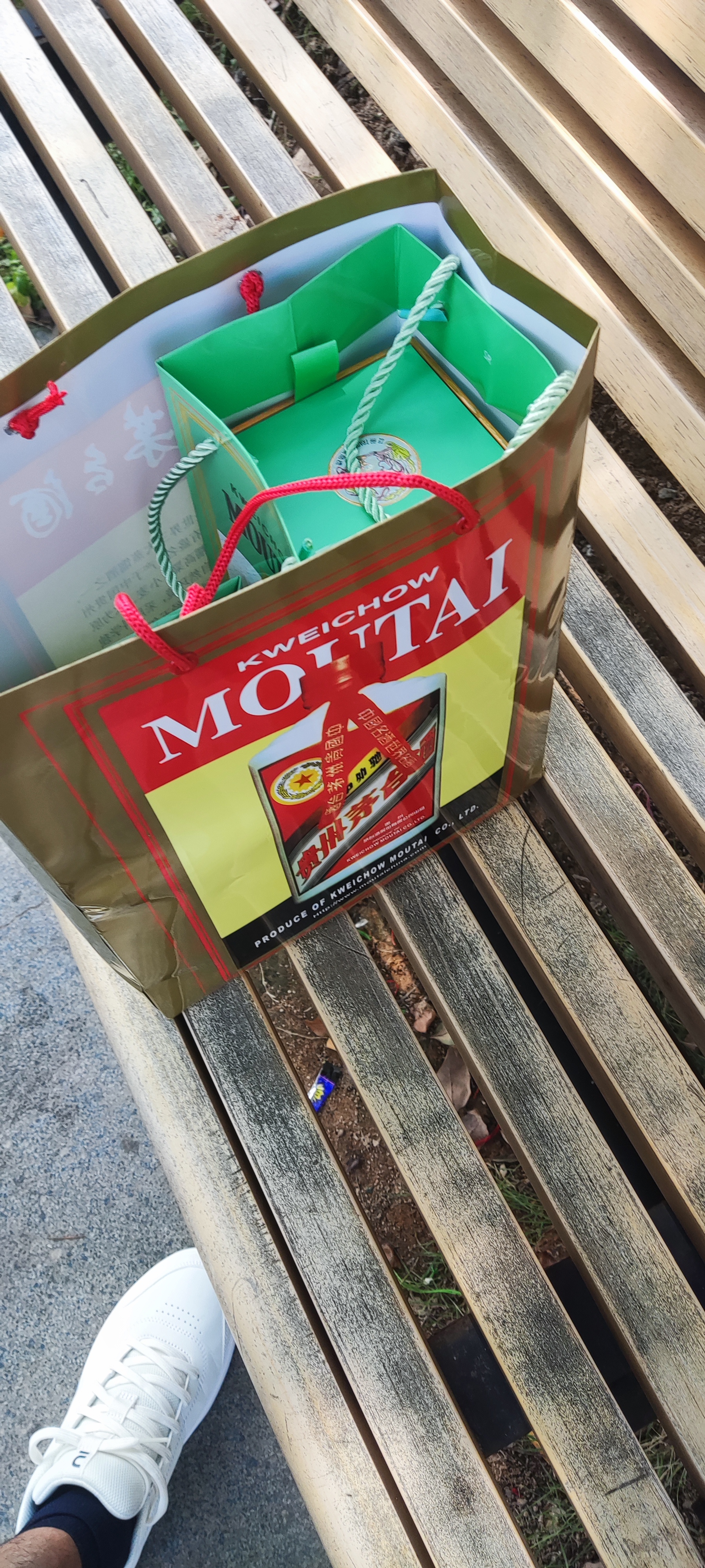 茅台的袋子确实有学问,节气酒除了贵还有别的作用吗?