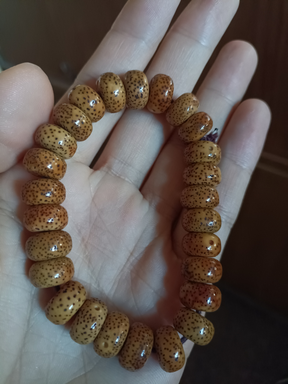 星月菩提素串可以出售哈哈盘了五年了