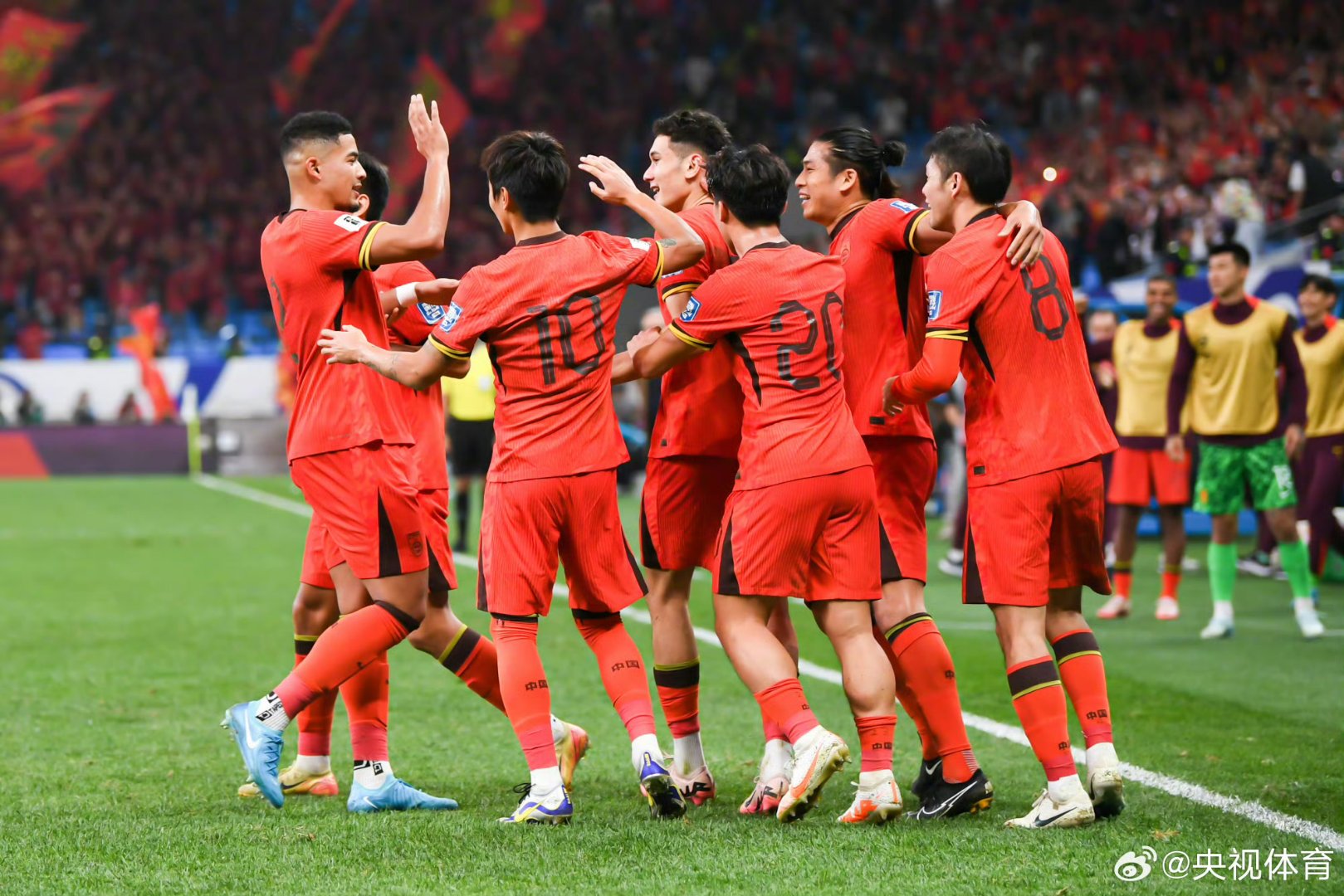 天下杯巅 峰对决 世界杯赛相关图片4