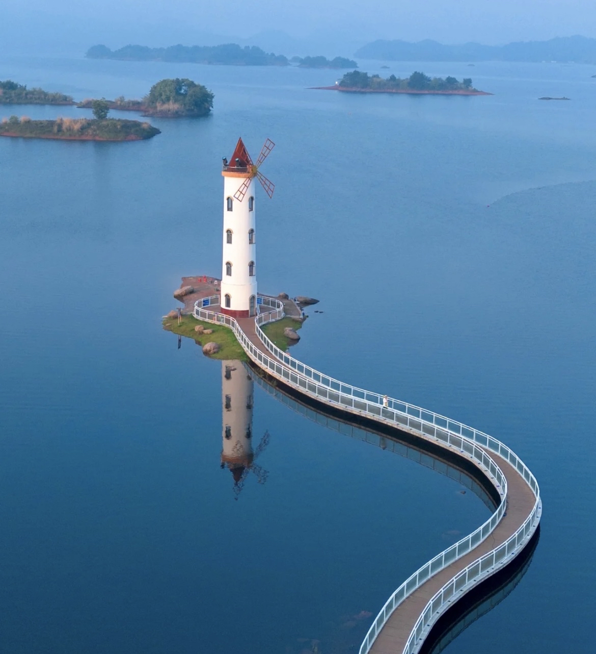 浙江天岛湖图片