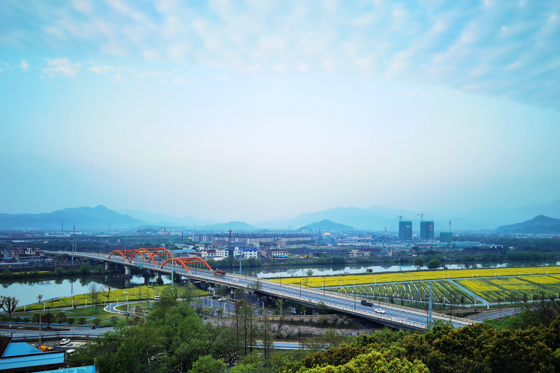雨露阳光,打卡浦阳江畔