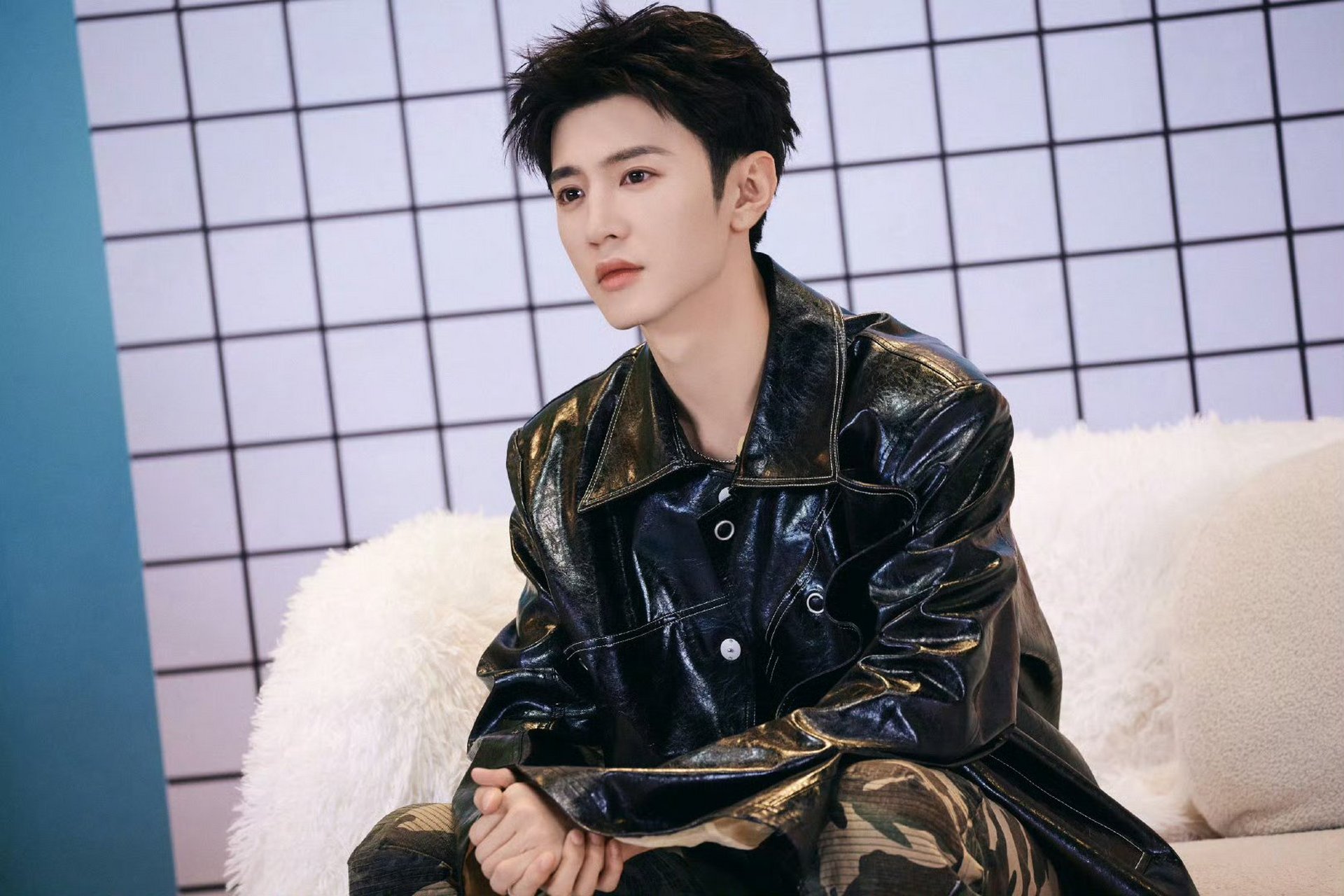 陈哲远皮衣写真壁纸969696