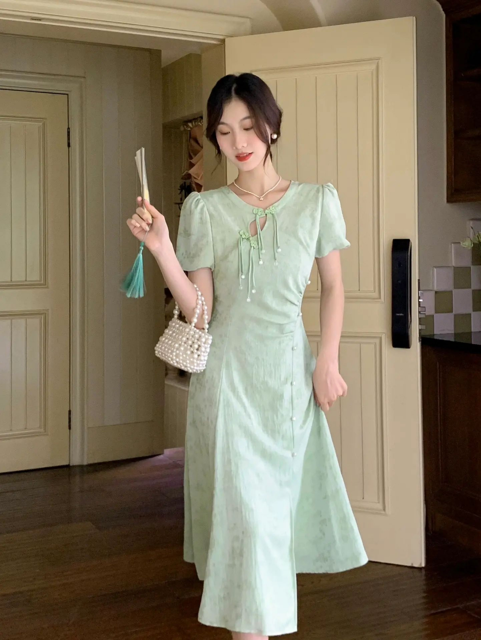 冷清系新中式旗袍 天青色的等待烟雨,我却等待着你 绝美的国风旗袍裙