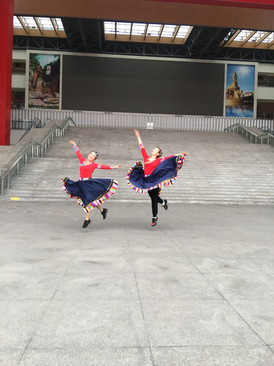 李夏辉老师编舞,网红舞蹈〈我的九寨〉学习中