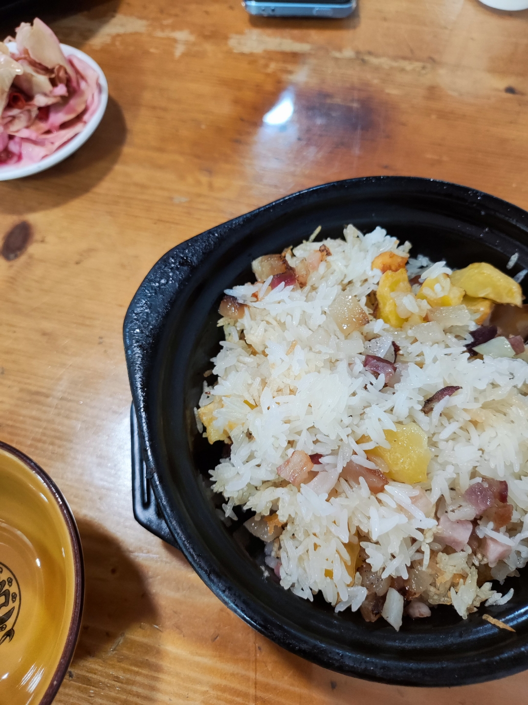 罐罐饭图片石柱鼎罐饭重庆石柱鼎罐饭鼎罐饭高山土豆煲仔饭图片大全