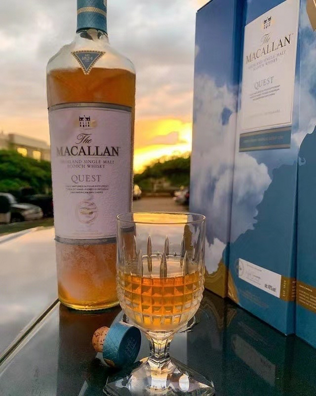 这麦卡伦蓝天  是麦卡伦飞越20.