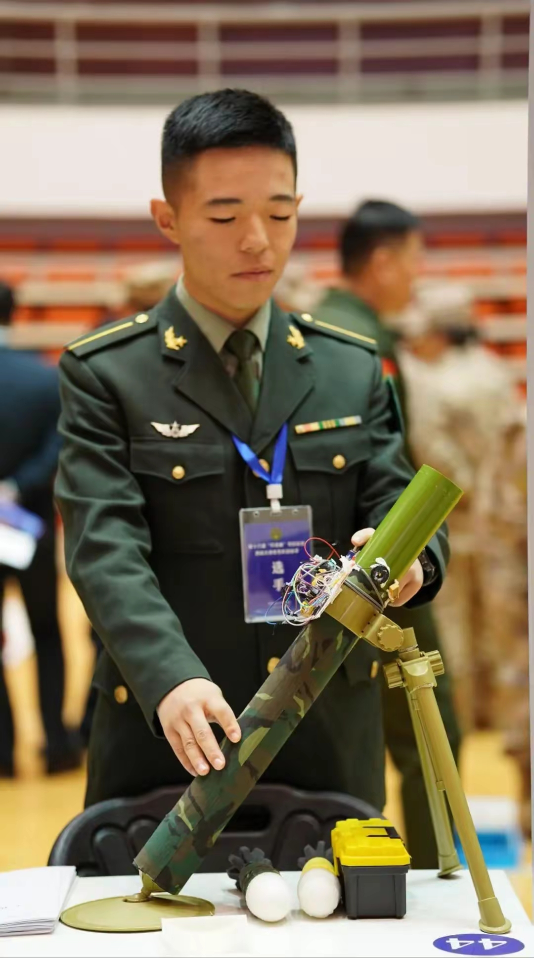 兵哥哥陆军金牌北部战区军人江钰升简介照片国防部吴兼全服武装身郑维