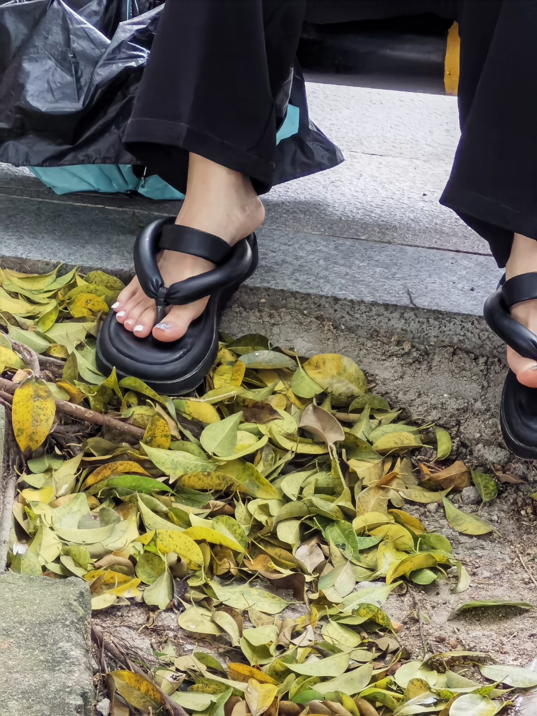 35码小脚丫的惊鸿一瞥