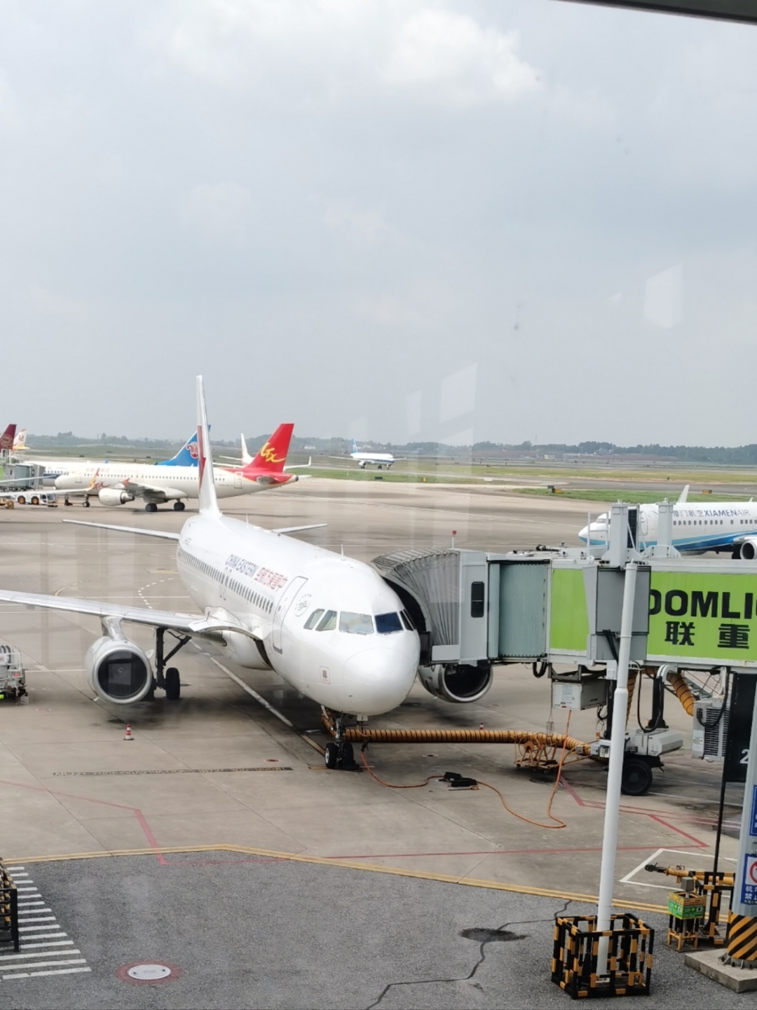 每天都奔波在奋斗的道路上,虽然驻留过很多地方,那也