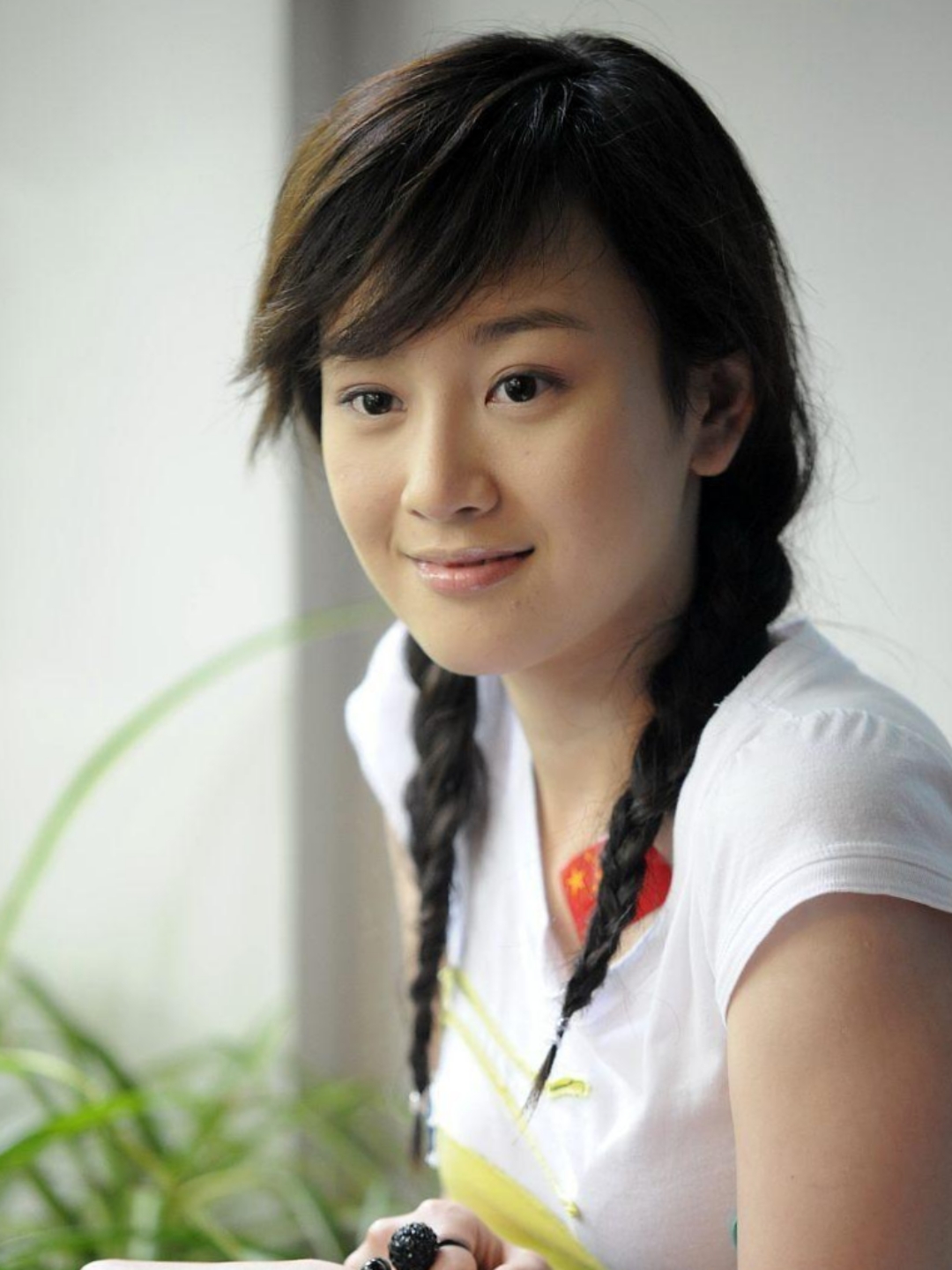 张檬刚出道的时候真的很清纯,没有化妆纯素颜的样子也美的让你移不开