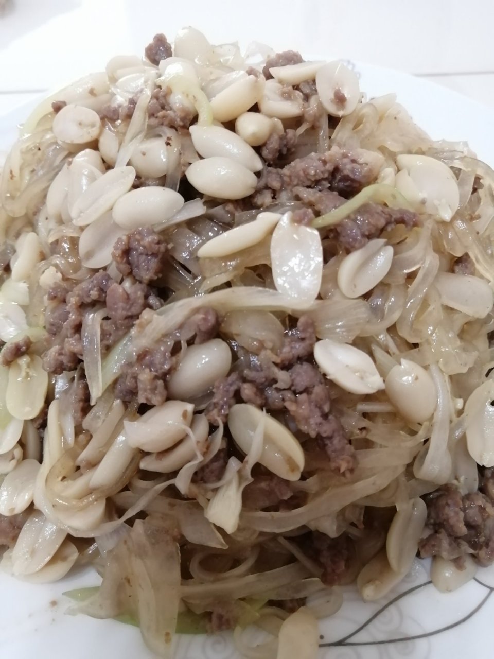 曹县地方菜,皮杂,主料:花生,肉末,粉皮,麻油