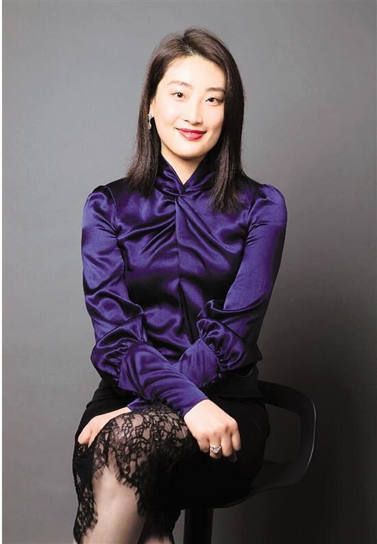 贫贱富贵势不匀. 笑我天天愁里过, 世间还有更愁人