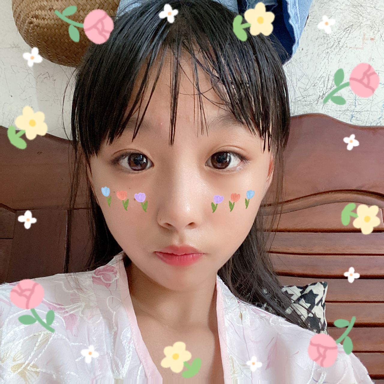 朱子涵个人资料:地区浙江,职业明星,星座天蝎座,颜值得分98.