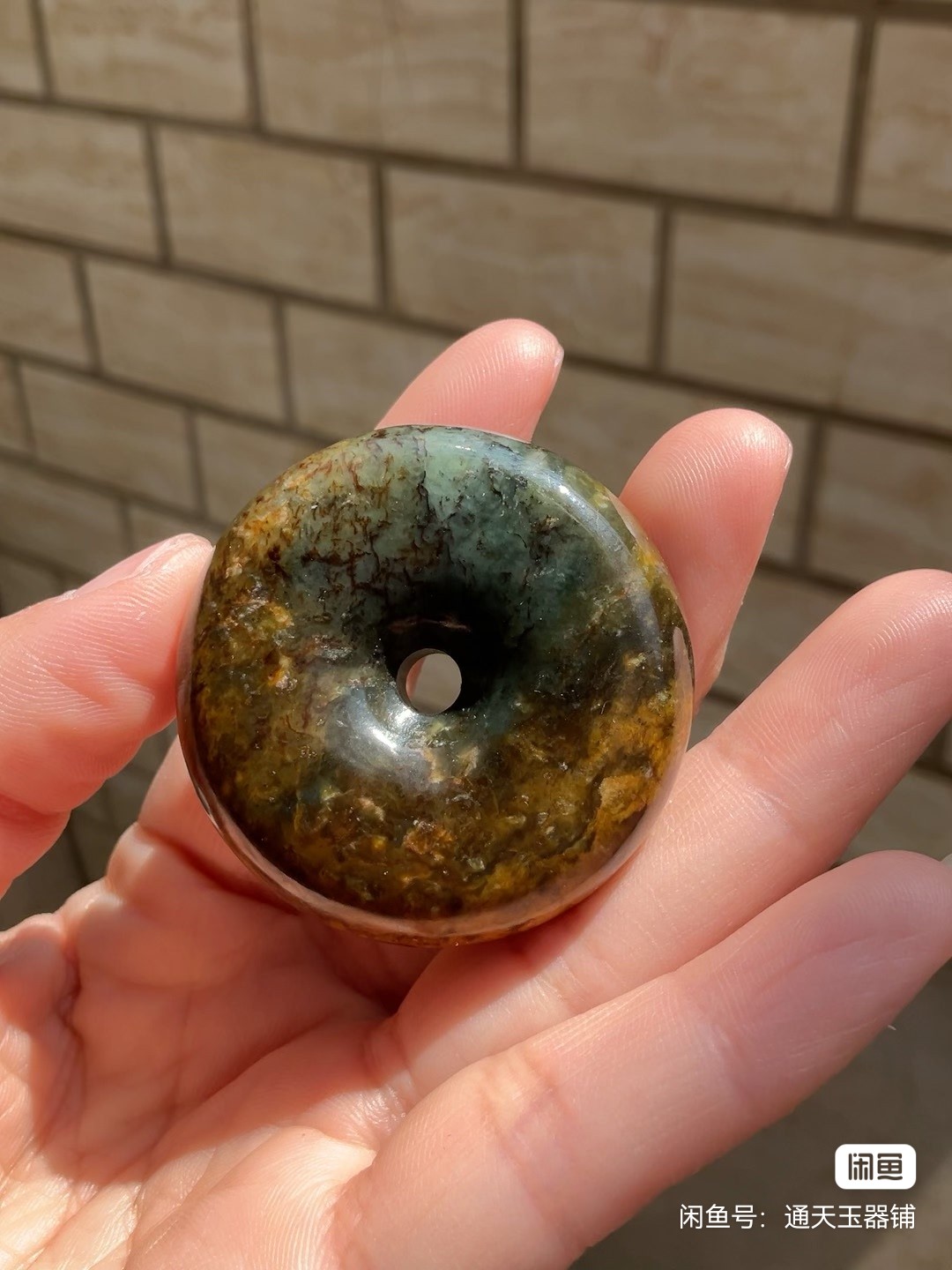 析木河磨玉 仿古平安扣 手把件 吊坠 半皮半玉的料子 黄皮子特别油润