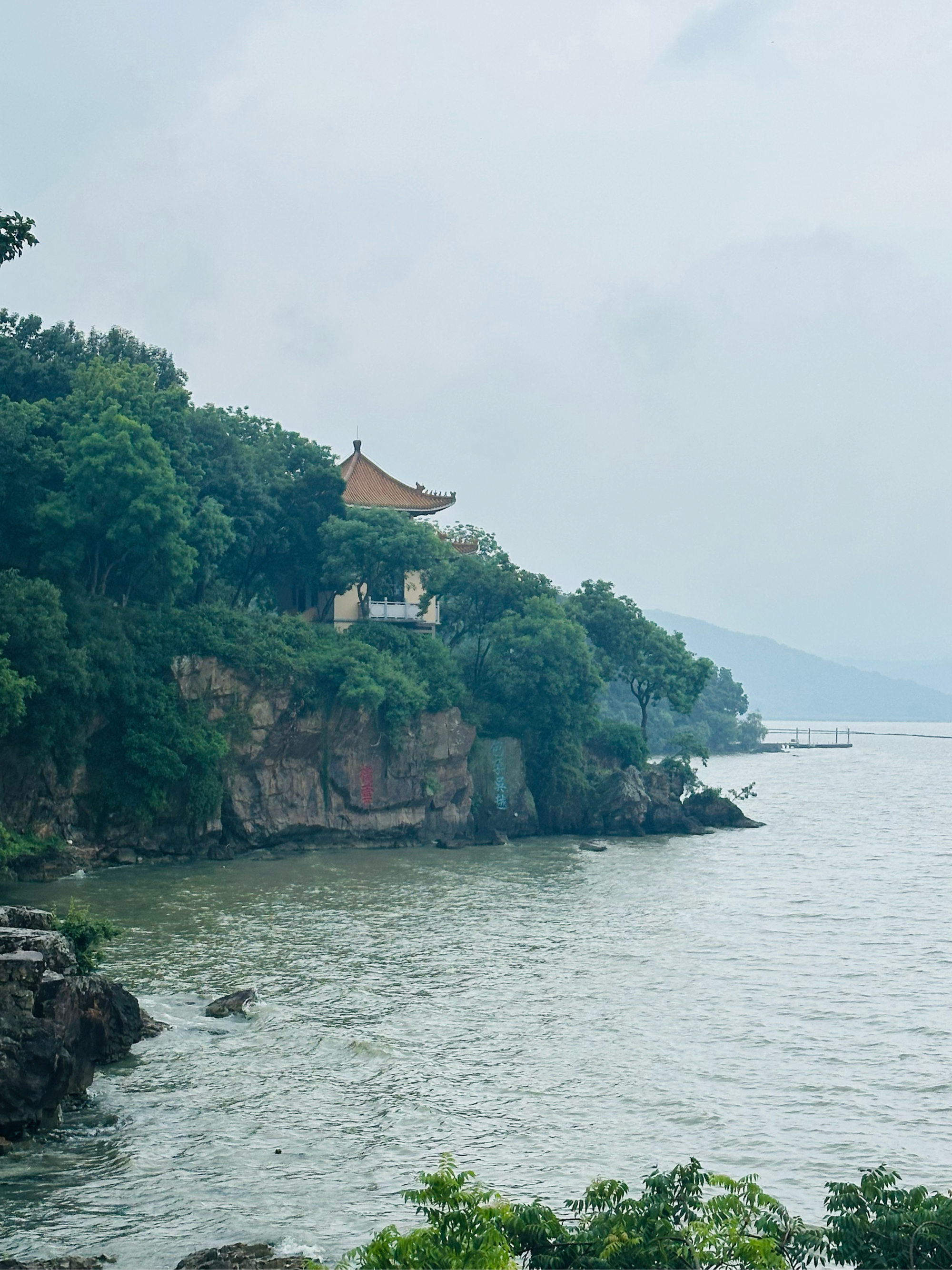 赞美太湖鼋头渚的景色图片