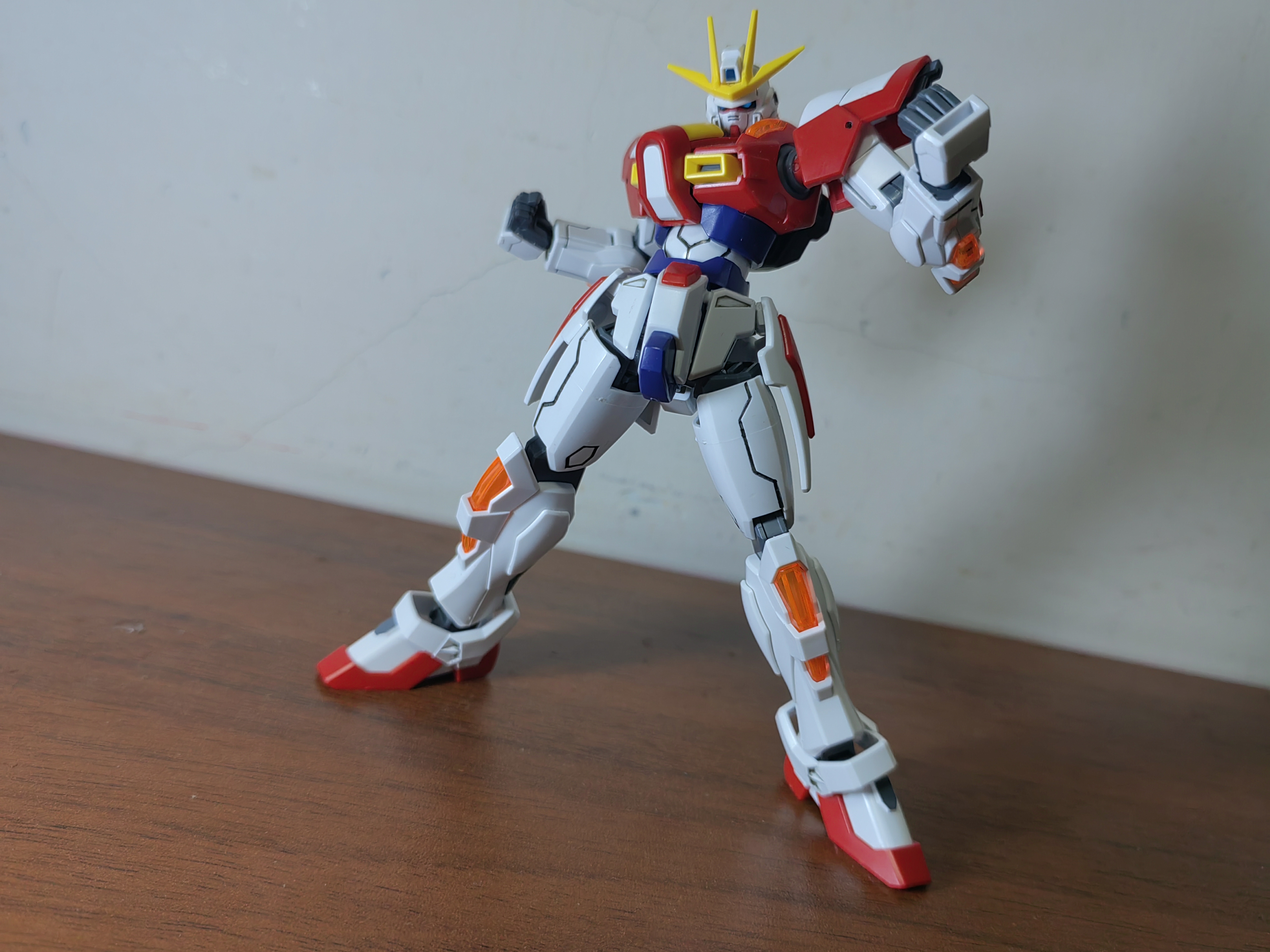 gundam),出自于《高达创战者try》,是《高达创战者》中的主角伊织诚