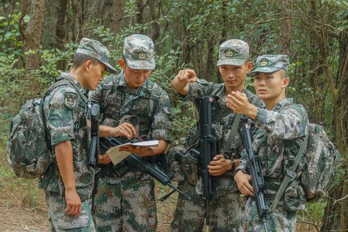 侦察班的故事# 《侦察班的故事192-7》爽约 吃过