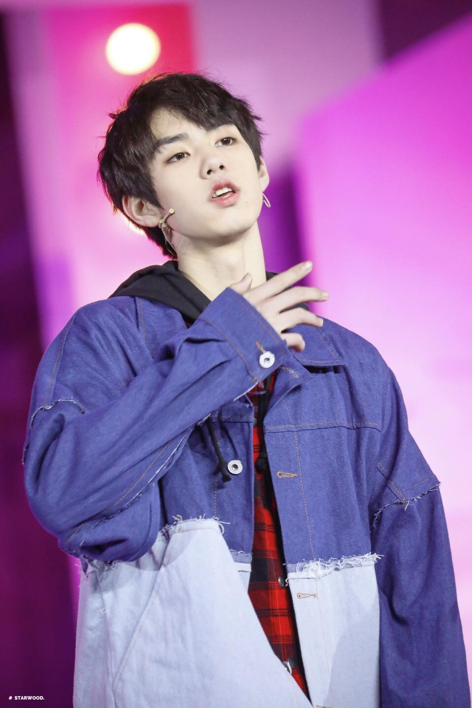 陈玺达十八岁生日快乐!(^o^)y