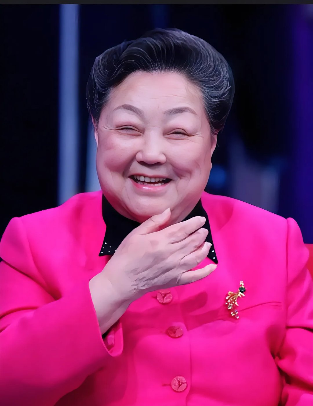 一,马春荣:是马金凤和她第一任丈夫张玉山的女儿