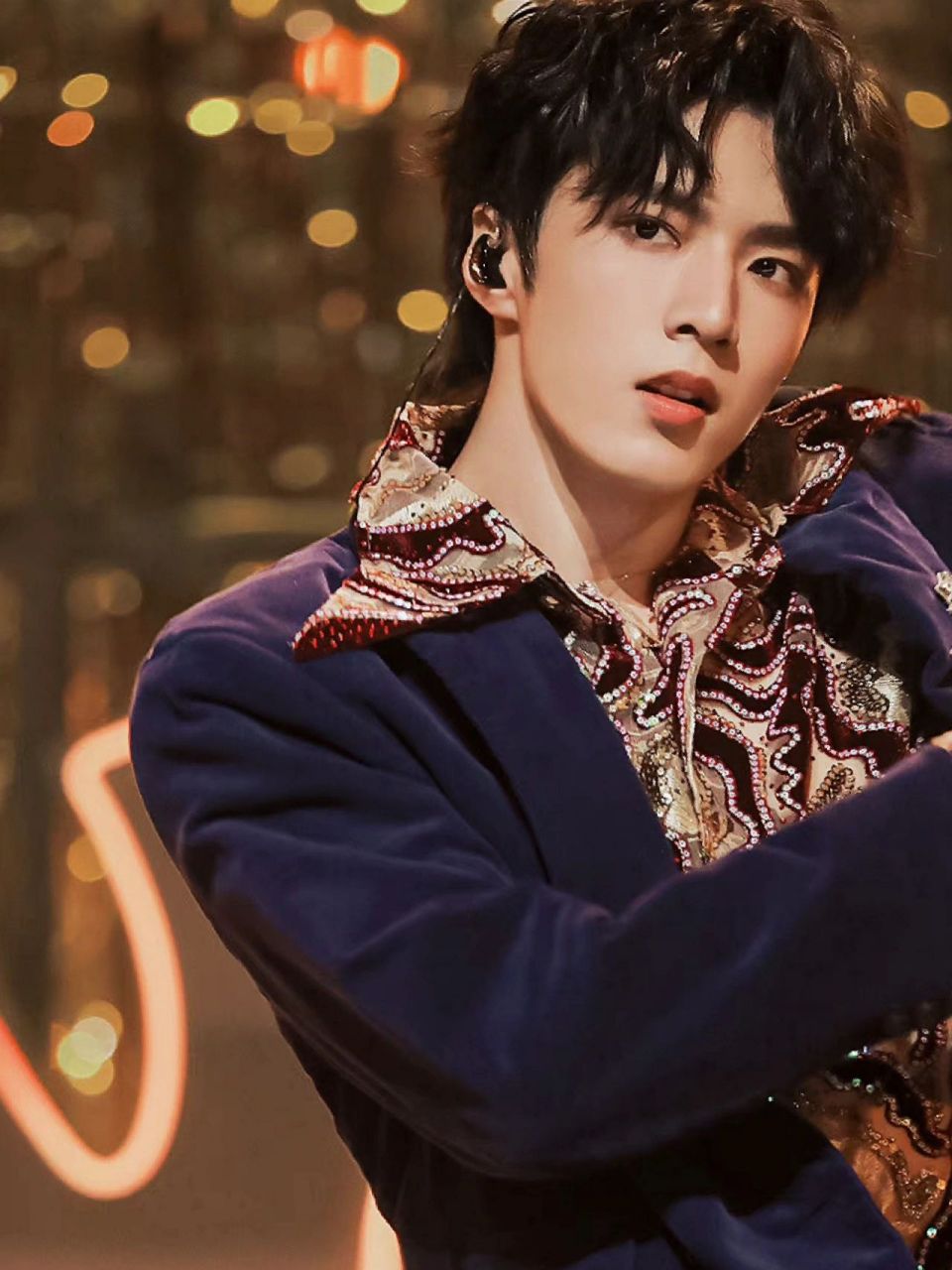 我十八楼的大姐们可以分享一下刘耀文的神图迈?