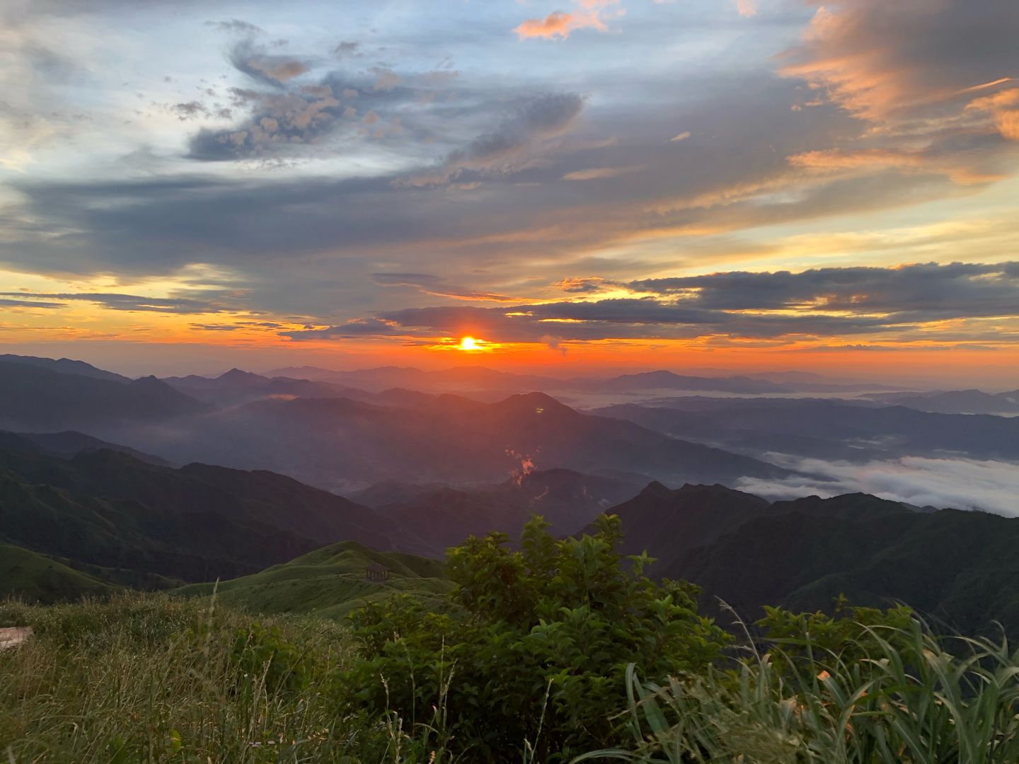 武功山山顶图片