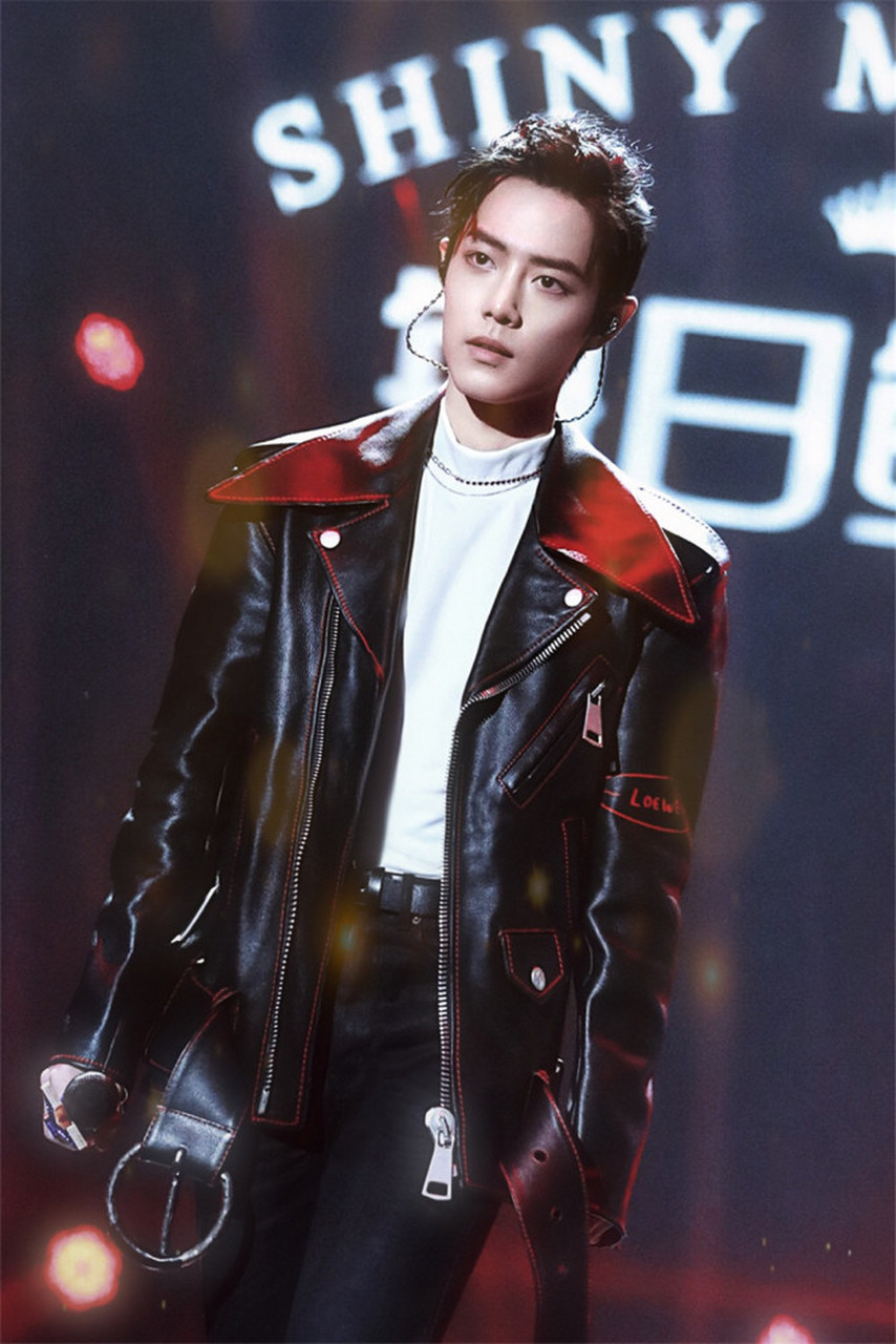 肖战高马尾造型是怎么做到既男人又妖艳的?迷人的男士[尬笑]