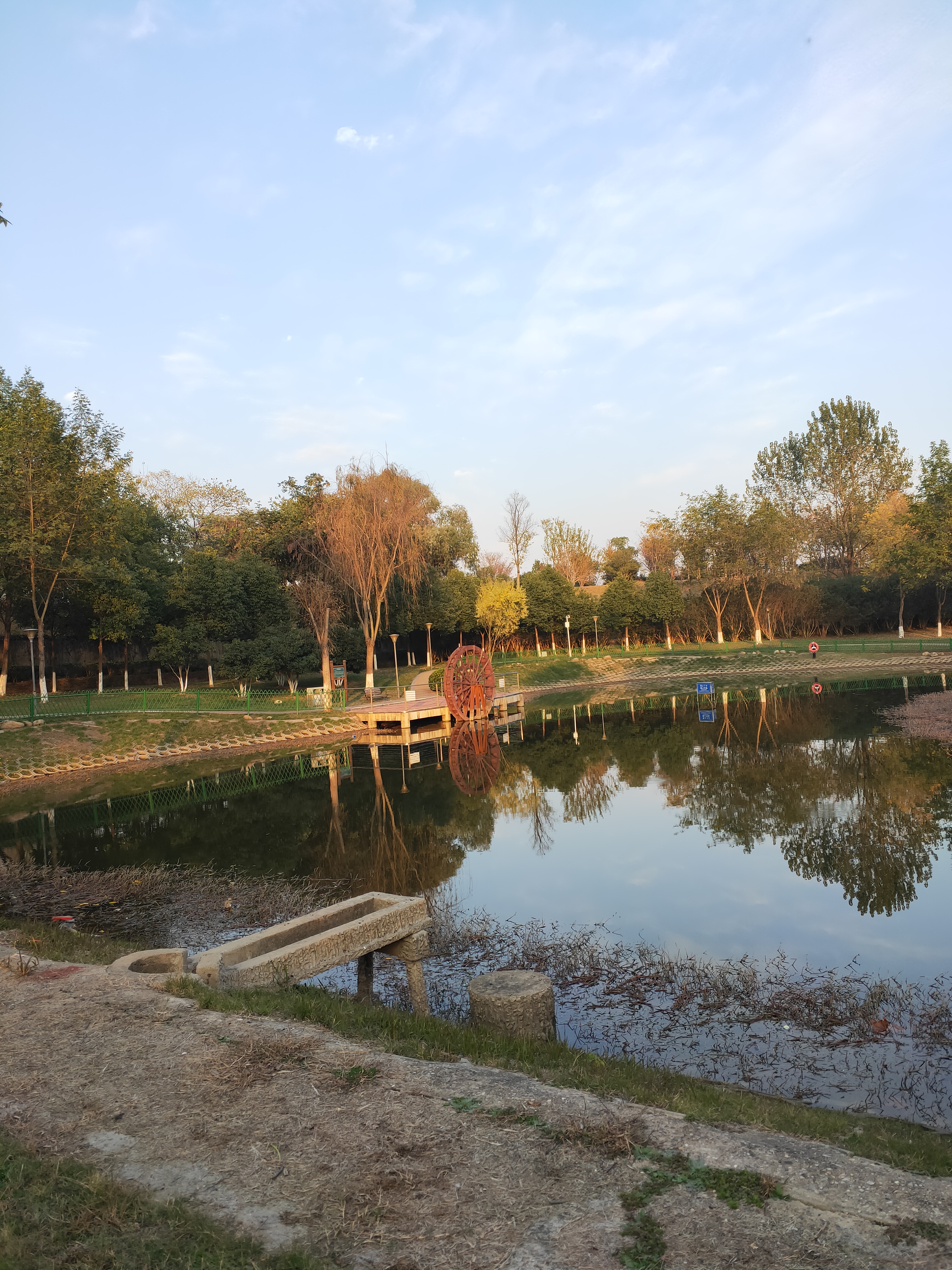 我找到了一个绝佳的地方——府河郊野公园!