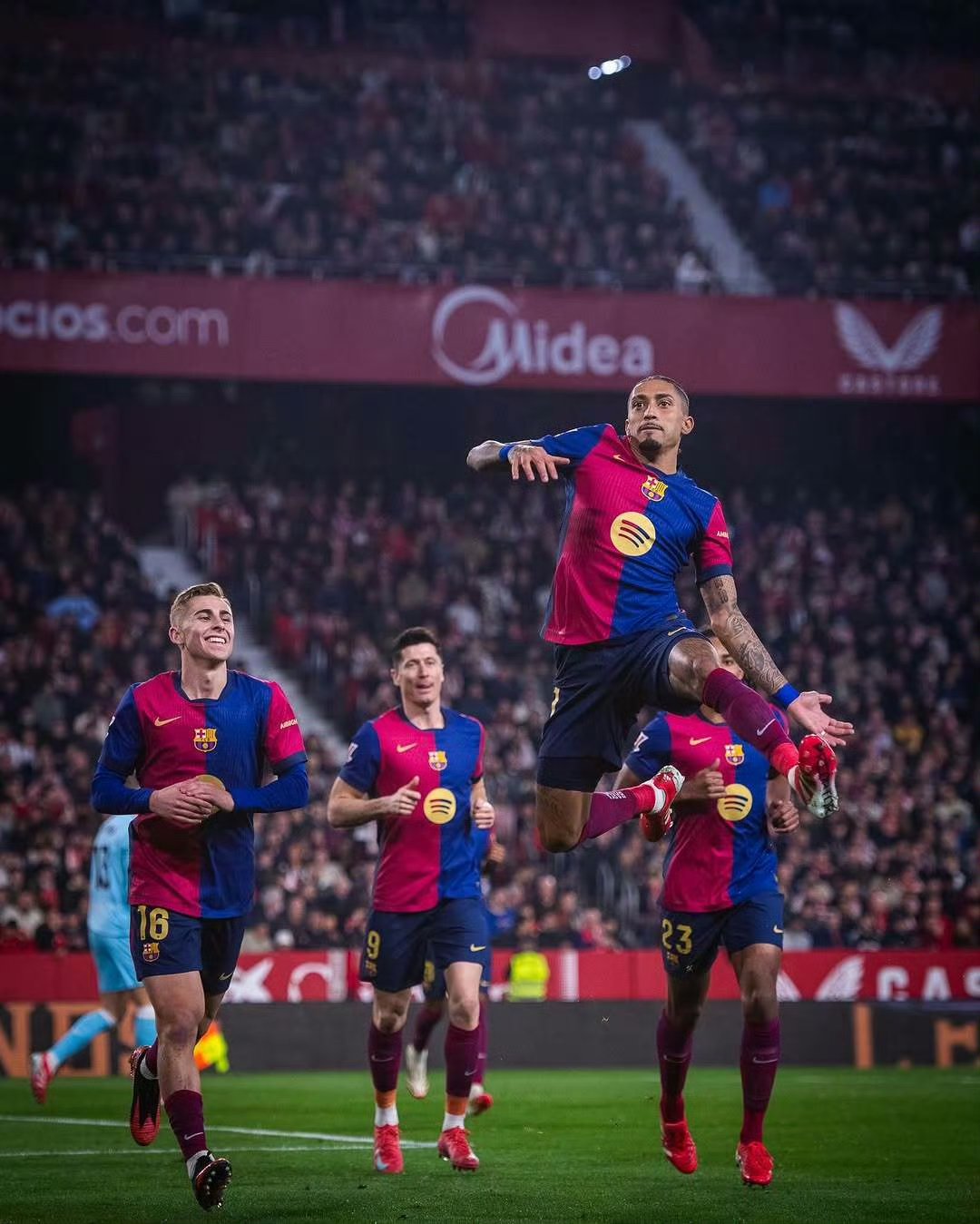 五大联赛最新赛程比分直播_英超/西甲/意甲/德甲/法甲全追踪“五超”燃动河北 绿茵场串起百姓生活