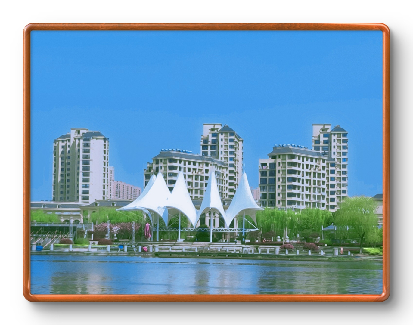 哇,玉祁唐平湖的风光美得像幅画,让人忍不住想定居在这里,每天醒来都