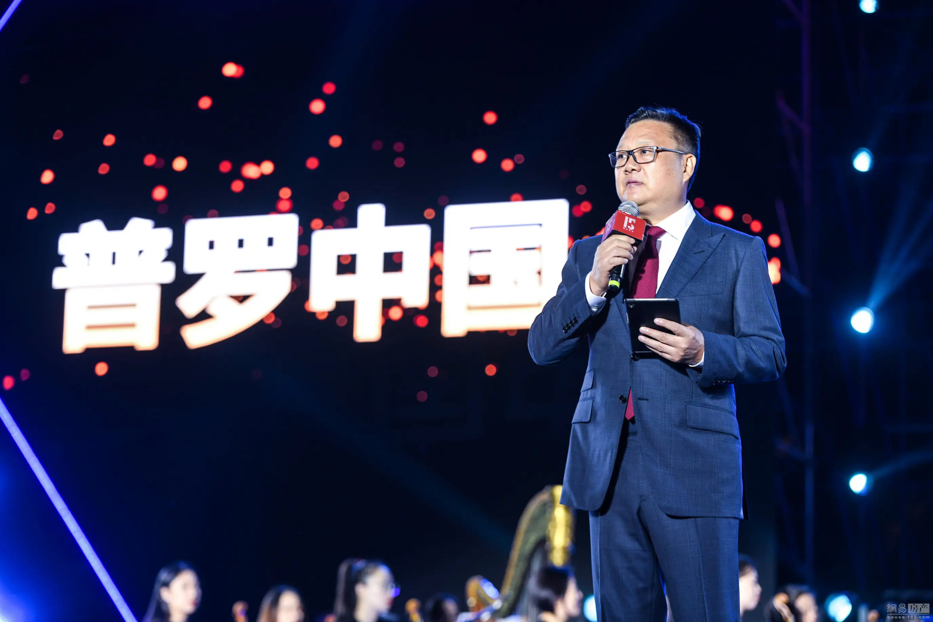 安祖# #普罗中国#【普罗理想国】"开发商不选择预售,是对企业的信心