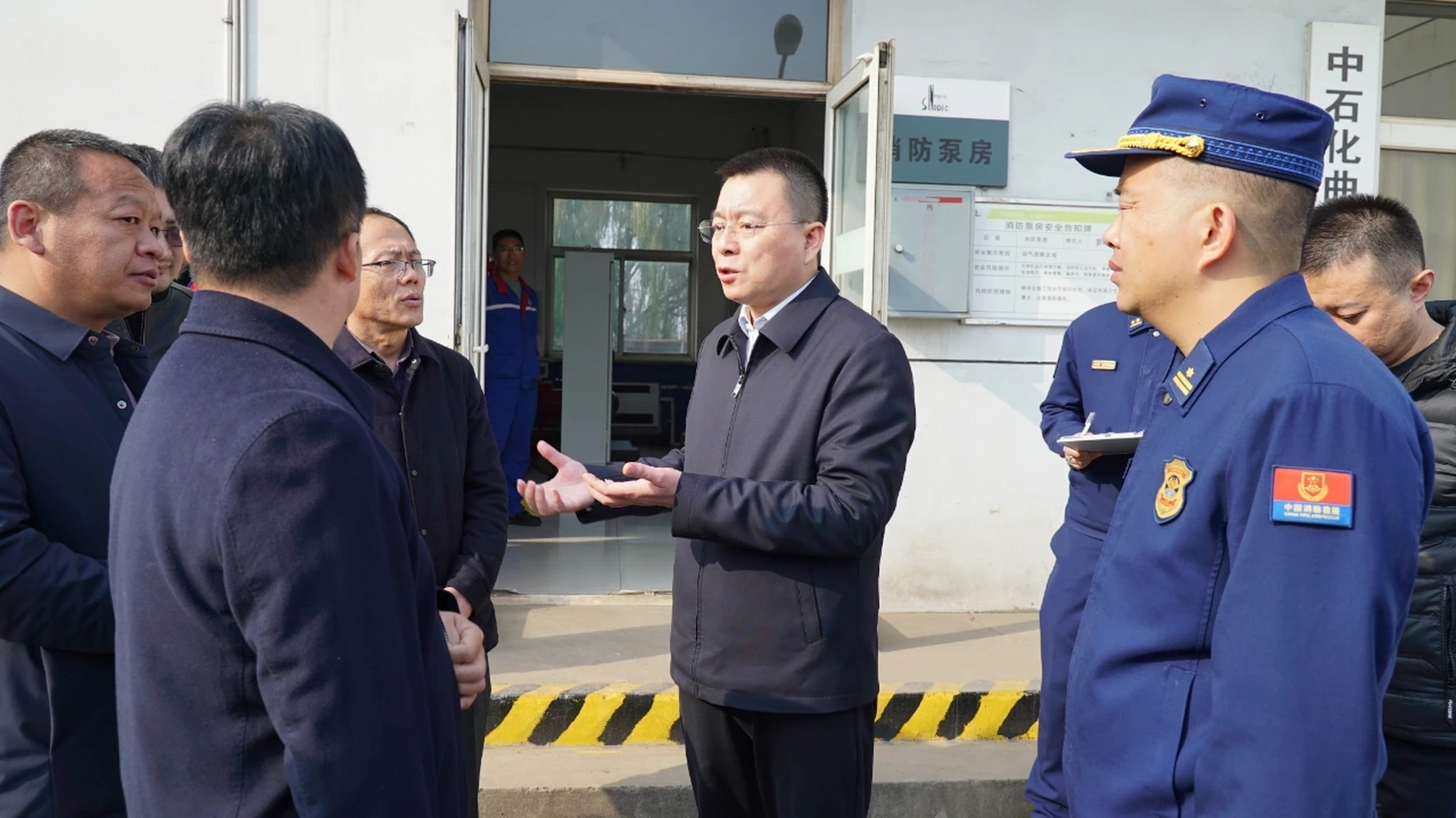 曲沃县委副书记,县长孙惠生在检查消防,燃气,食品安全等工作