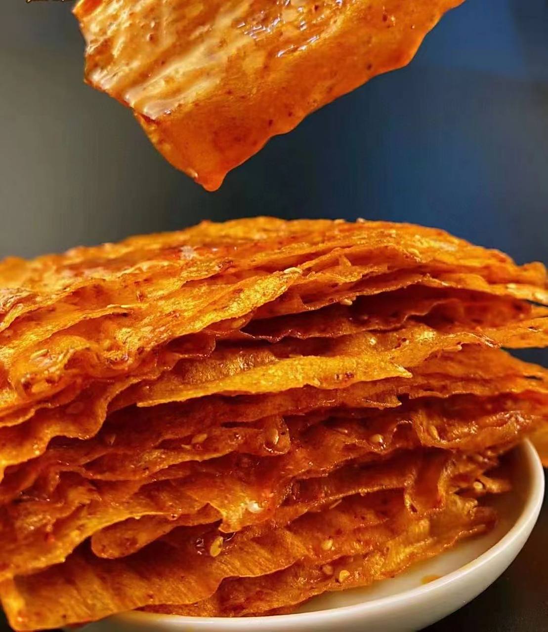 洽辣吧薄片 辣条带来的都是双倍快乐96  因为忘不掉的味道  就会