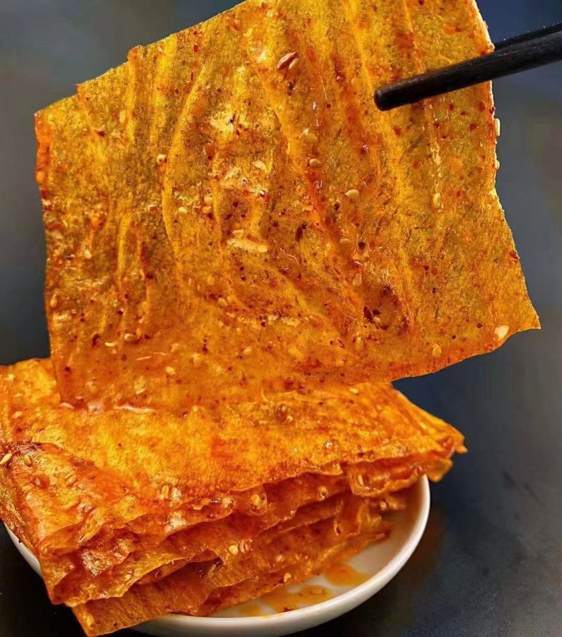 洽辣吧薄片 辣条带来的都是双倍快乐96  因为忘不掉的味道  就会