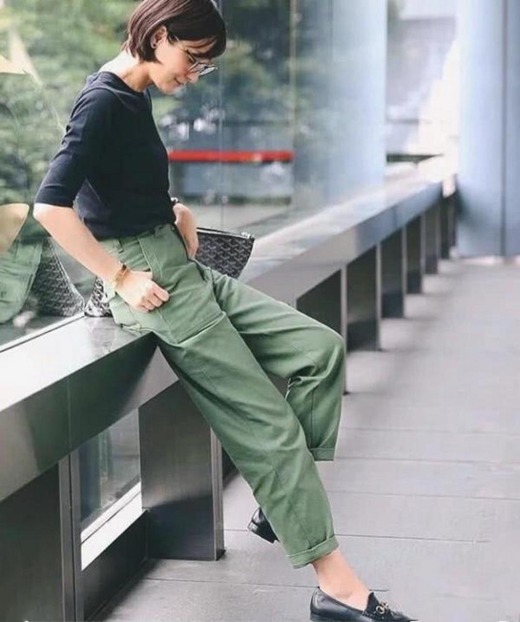 动态贡献者奖励计划# 50岁的日本时尚博主富冈佳子,她的穿搭风格休闲