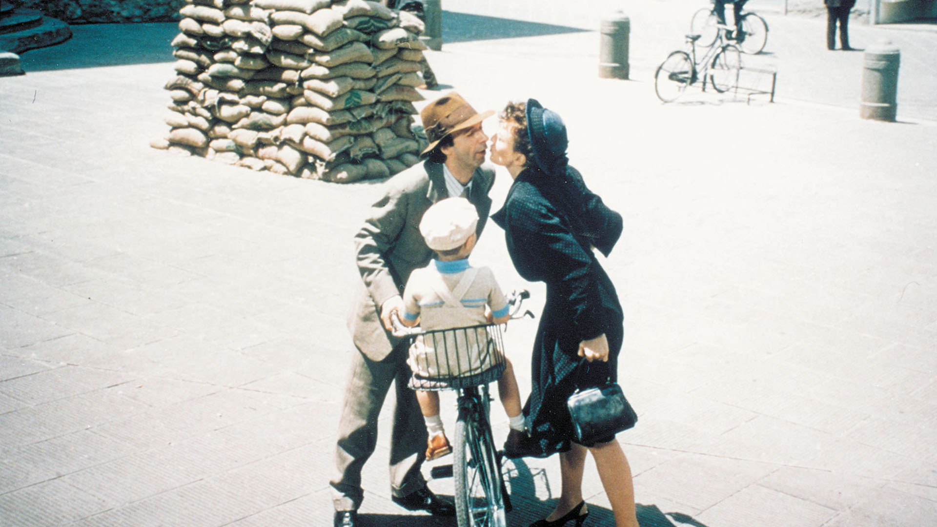 电子榨菜来咯# 《美丽人生》这部电影是一部非常经典的电影.