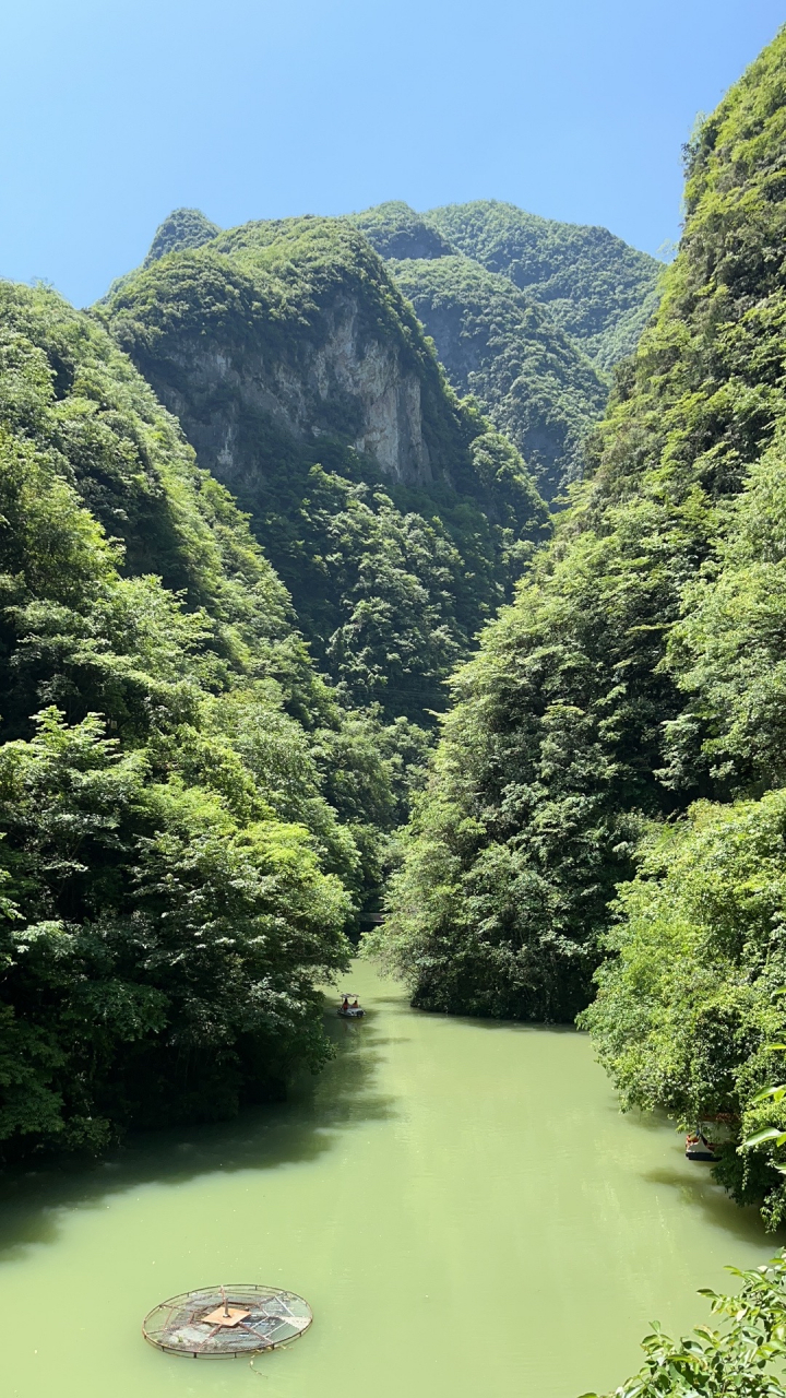 我们在这里襄逢# 五道峡风景区位于襄阳市保康县北部,由五个峡谷段
