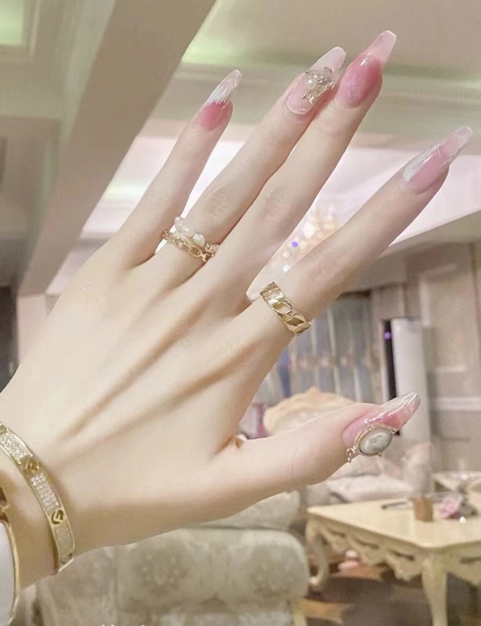 巨小众的美手方法 非常靠谱现在给你们分享一下用过的一个小方法,用过