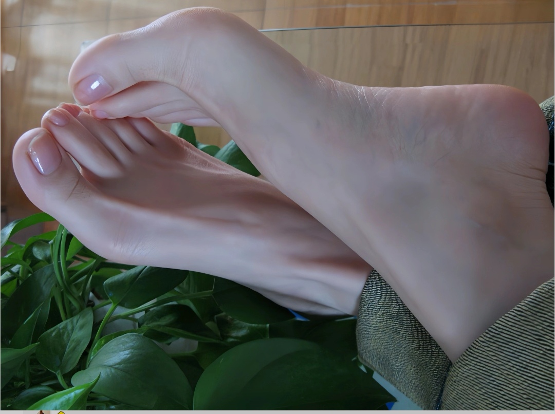 玉足无罪#养眼美女# #美女# #每日打卡