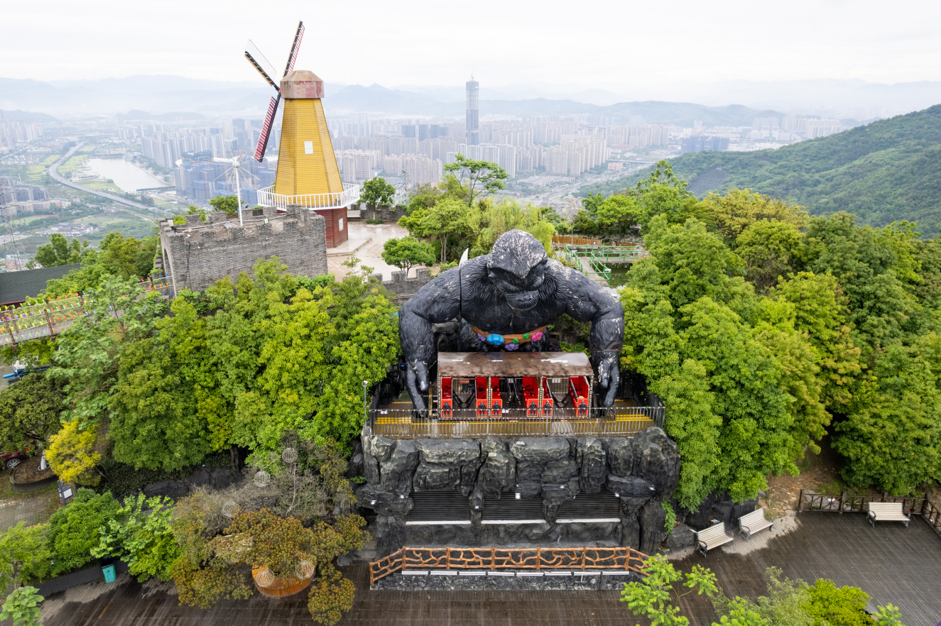 云顶草上世界〡温州瓯海网红景区 #温州旅行# #温州瓯海#  这是一个网